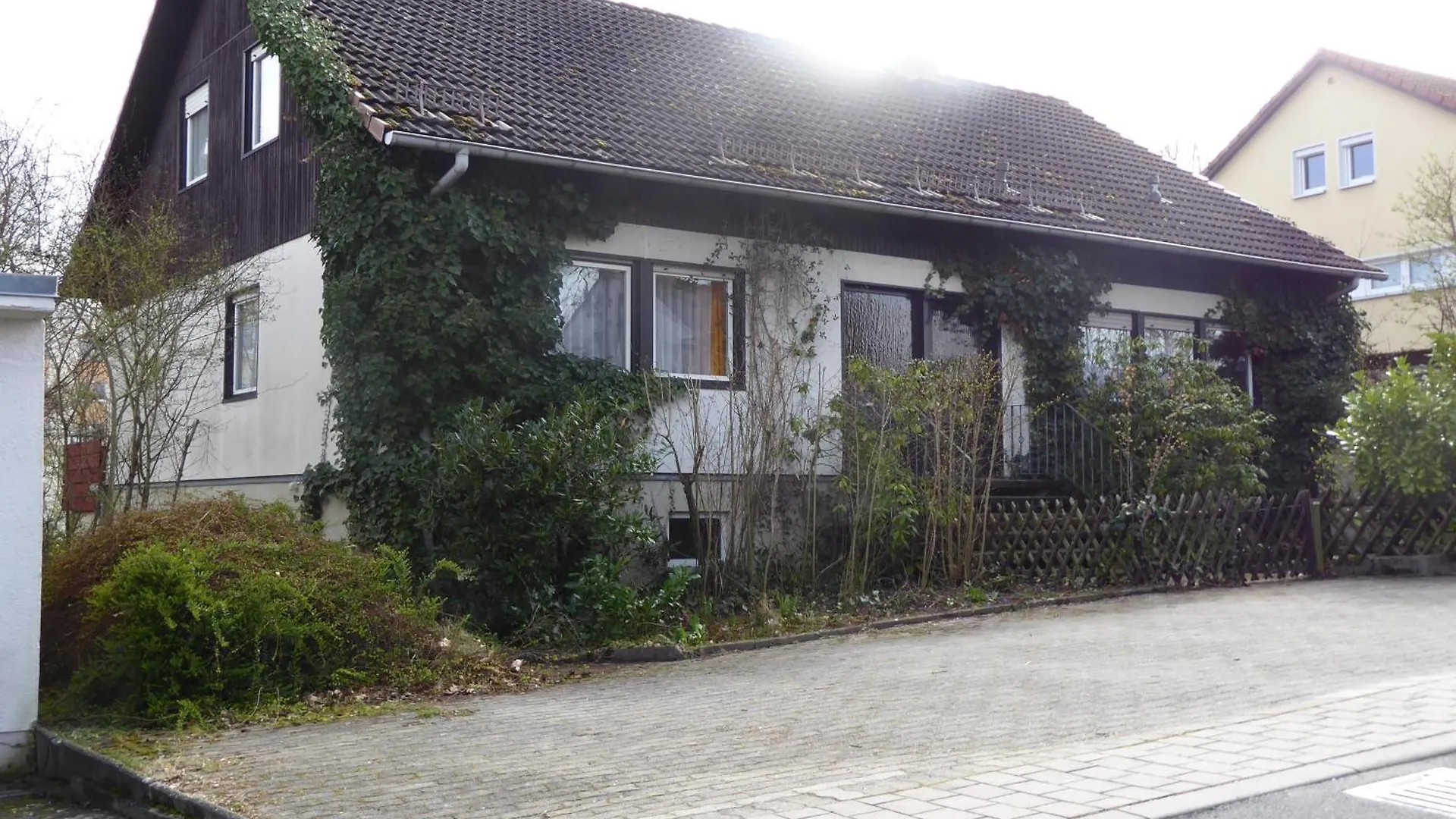 Вилла Einfaches Haus Direkt In Байройт